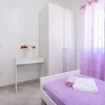 Ana *