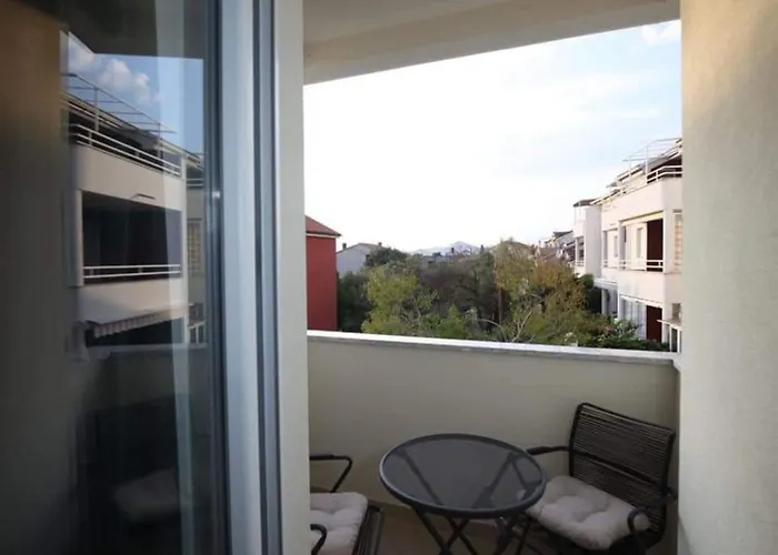 Apartament Ana Srima